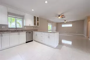 17 Lake View Dr, Key Largo, FL 33037 - Photo 7