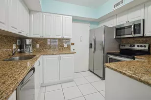 3505 S Ocean Dr, Hollywood, FL 33019 - Photo 3