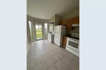 61 NE 13th Ave, Homestead, FL 33033 - Photo 13
