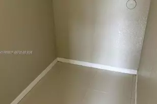 61 NE 13th Ave, Homestead, FL 33033 - Photo 9