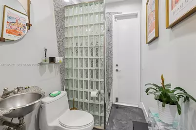 16581 NW 84th Ave, Miami Lakes, FL 33016 - Photo 37