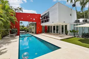 16581 NW 84th Ave, Miami Lakes, FL 33016 - Photo 49