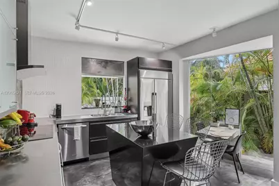 16581 NW 84th Ave, Miami Lakes, FL 33016 - Photo 17