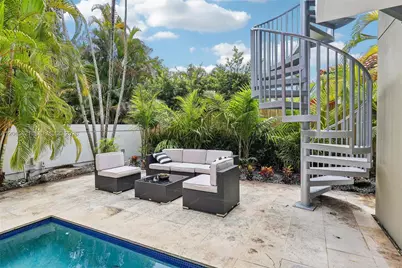16581 NW 84th Ave, Miami Lakes, FL 33016 - Photo 35