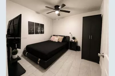 5920 NE 1st Ter, Fort Lauderdale, FL 33334 - Photo 11