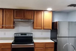9909 Westwood Dr, Tamarac, FL 33321 - Photo 7