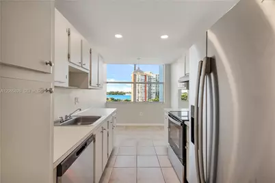 1300 NE Miami Gardens Dr #714E, Miami, FL 33179 - Photo 15