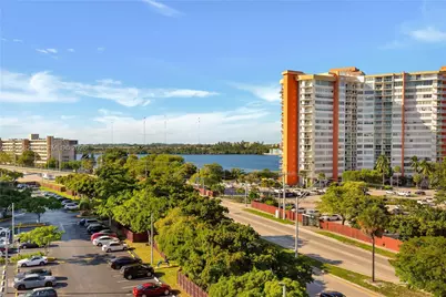 1300 NE Miami Gardens Dr #714E, Miami, FL 33179 - Photo 11