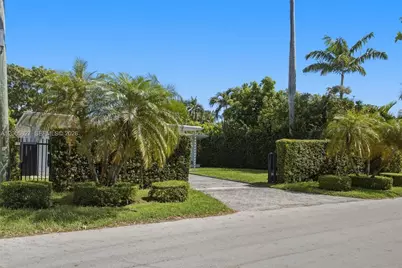 1525 Calais Dr, Miami Beach, FL 33141 - Photo 13