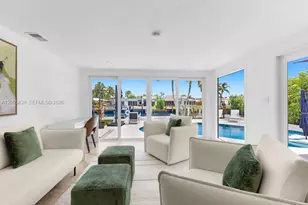 261 SE 4th St, Pompano Beach, FL 33060 - Photo 3