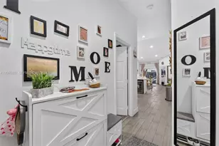 11083 NW 38th Pl, Sunrise, FL 33351 - Photo 17
