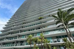 79 SW 12th St, Miami, FL 33130 - Photo 3