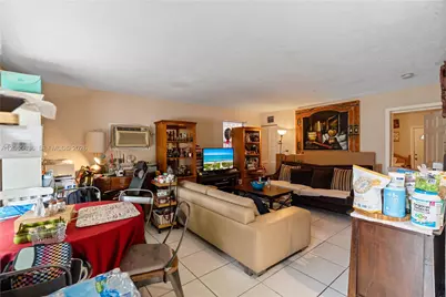 125 SE 2nd Ter, Hallandale Beach, FL 33009 - Photo 21