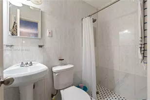 125 SE 2nd Terrace, Hallandale Beach, FL 33009 - Photo 27