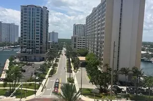 15901 Collins Ave, Sunny Isles Beach, FL 33160 - Photo 9