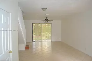 3973 Orange Tree Ln, Weston, FL 33332 - Photo 3