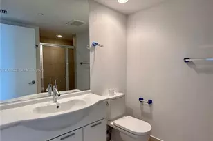 465 Brickell Ave, Miami, FL 33131 - Photo 25