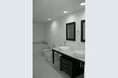 465 Brickell Av #502, Miami, FL 33131 - Photo 23