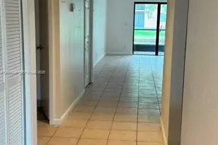 301 Lakeview Dr, Weston, FL 33326 - Photo 5