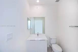 10461 NW 82nd St, Doral, FL 33178 - Photo 13