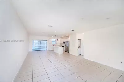 10461 NW 82nd St #10, Doral, FL 33178 - Photo 7