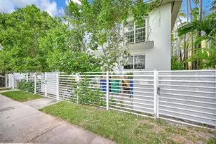 1560 Meridian Ave, Miami Beach, FL 33139 - Photo 17