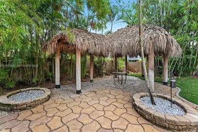 1250 Belmore Ter, Wellington, FL 33414 - Photo 23