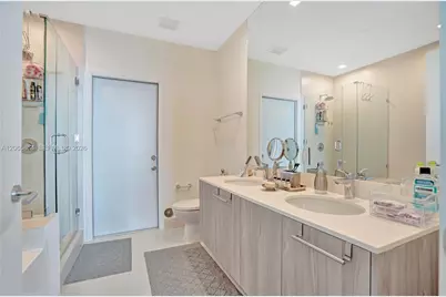 501 NE 31st St #PH4102, Miami, FL 33137 - Photo 17