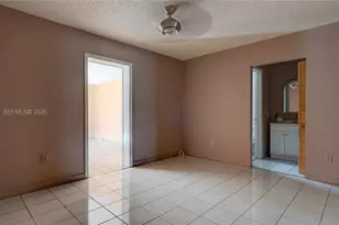 10710 SW 32nd St, Miami, FL 33165 - Photo 33