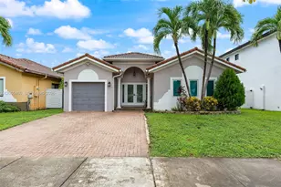 15717 SW 138th Terrace, Miami, FL 33196 - Photo 1