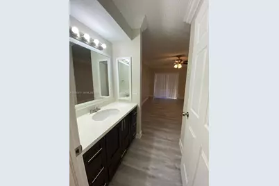 446 NE 210th Cir Ter #101-6A, Miami, FL 33179 - Photo 11