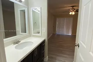 446 NE 210th Cir Terrace, Miami, FL 33179 - Photo 11