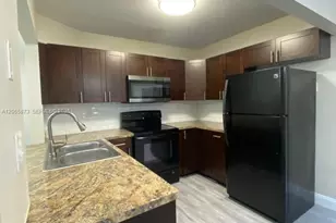 446 NE 210th Cir Terrace, Miami, FL 33179 - Photo 3
