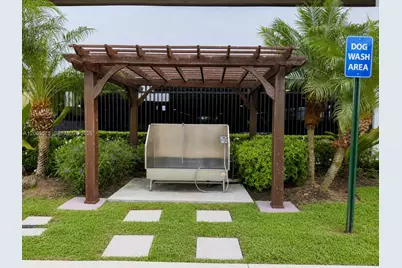 14951 Royal Oaks Ln #1501, North Miami, FL 33181 - Photo 45