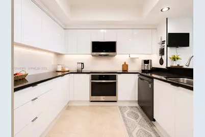 14951 Royal Oaks Ln #1501, North Miami, FL 33181 - Photo 5