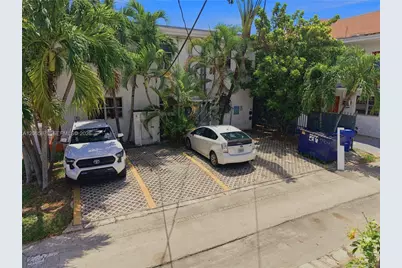 1000 7th St #10, Miami Beach, FL 33139 - Photo 27