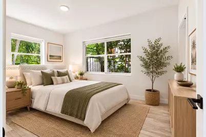 1000 7th St #10, Miami Beach, FL 33139 - Photo 1