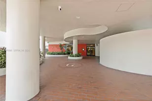 1621 Collins Ave, Miami Beach, FL 33139 - Photo 13