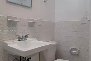 6760 NE 2nd Ave, Miami, FL 33138 - Photo 11