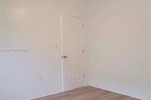 6760 NE 2nd Ave, Miami, FL 33138 - Photo 9