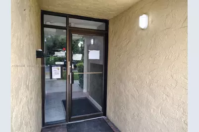 733 SE 1st Way #109, Deerfield Beach, FL 33441 - Photo 7