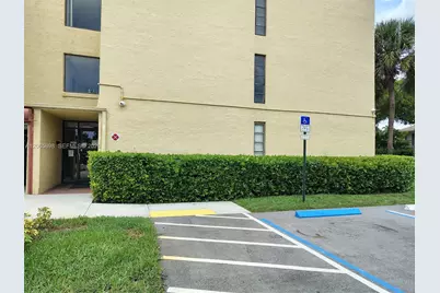 733 SE 1st Way #109, Deerfield Beach, FL 33441 - Photo 3