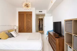 900 Biscayne Blvd, Miami, FL 33132 - Photo 3