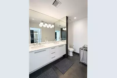900 Biscayne Blvd #4410, Miami, FL 33132 - Photo 5