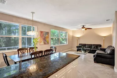 9308 NW 8th Cir, Plantation, FL 33324 - Photo 13