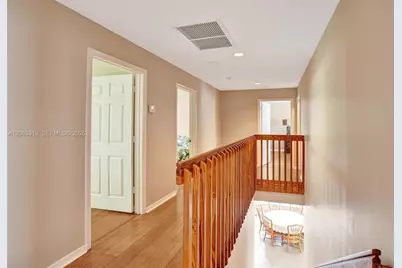 9308 NW 8th Cir, Plantation, FL 33324 - Photo 17