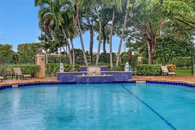 1749 Village Blvd #304, West Palm Beach, FL 33409 - Photo 23