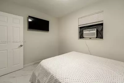1600 N 68th Ave, Hollywood, FL 33024 - Photo 23