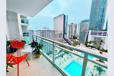 950 Brickell Bay Dr #1807, Miami, FL 33131 - Photo 1