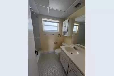 3091 NW 46th Ave #407C, Lauderdale Lakes, FL 33313 - Photo 5